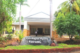 Keuskupan Agung Kupang, Jl. Thamrin 15, Oepoi Kupang 85111